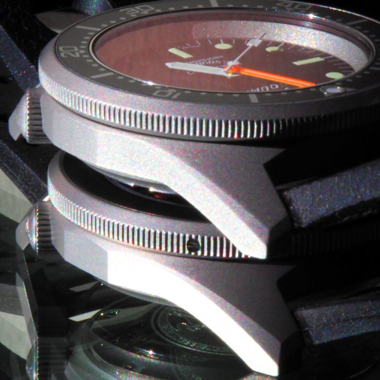 Squale 1521 Satinato vs SuperMatte