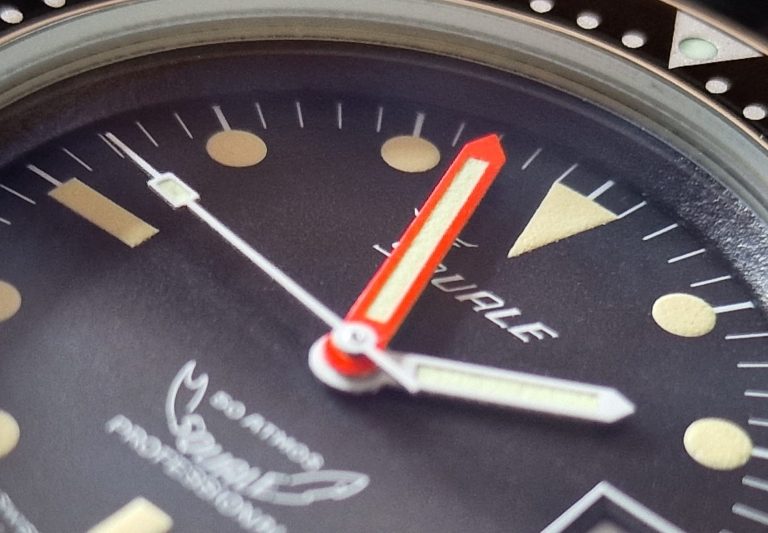 NOS Milano 1521 by Squale chapter ring detail