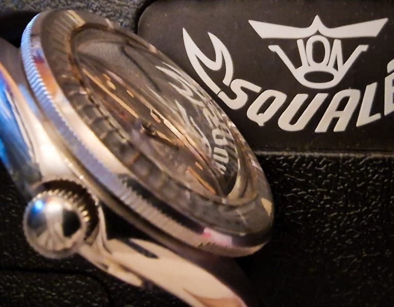 Melpier Master crystal detail by Squale
